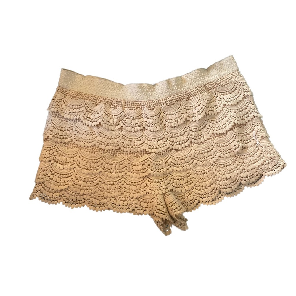 Fancy Shorts - Picture 2 of 3